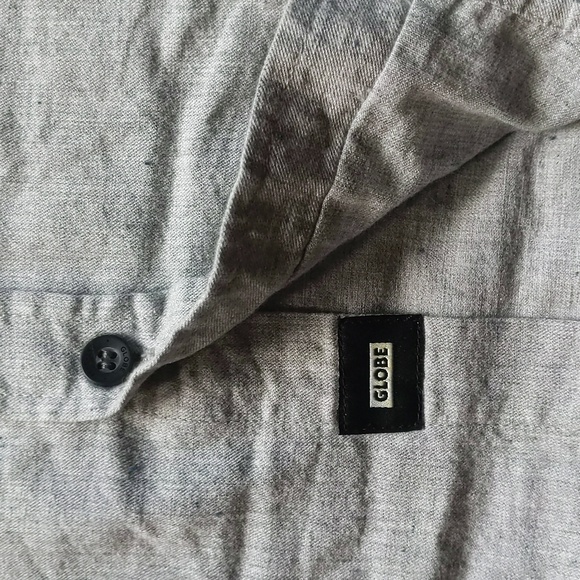 Globe Short Sleeve Button-Up, Men's, Large, Light Grey with navy speckles - Picture 3 of 5